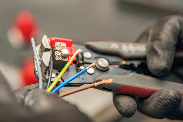 Best Home Electrical Repair  in Clever, MO