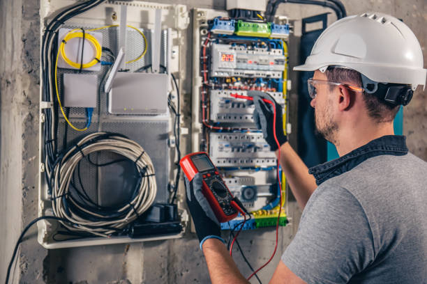 Best Emergency Electrical Repair  in Clever, MO